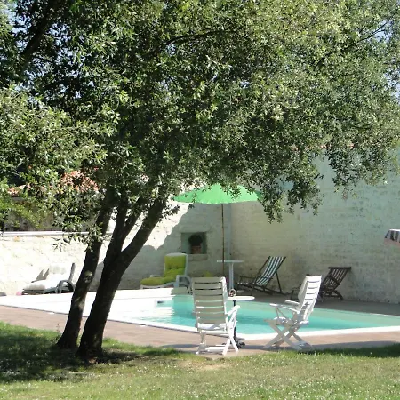 Dom wakacyjny Du Chateau De Pernan