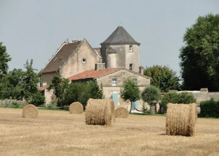 بيت للعطل Du Chateau De Pernan