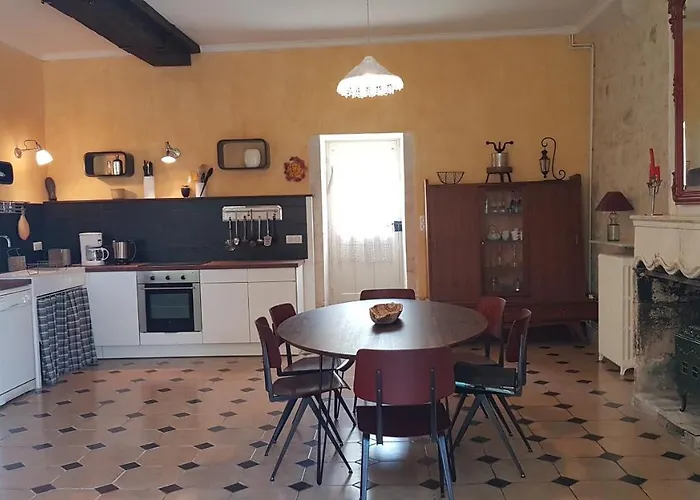 Du Chateau De Pernan * Avy